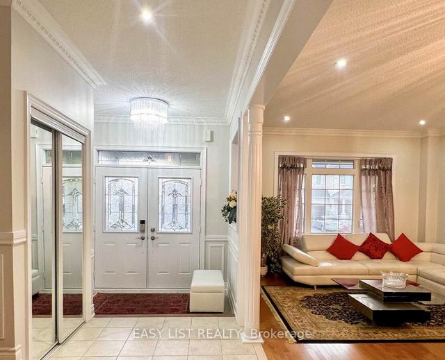 7 Silvestre Ave, House detached with 4 bedrooms, 5 bathrooms and 4 parking in Vaughan ON | Image 23