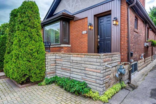 165 O' Connor Dr, House detached with 2 bedrooms, 2 bathrooms and 1 parking in Toronto ON | Image 12