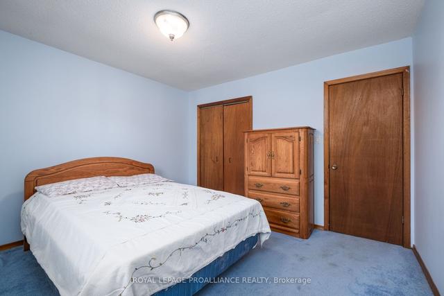 1225 Sunnyside Rd, House detached with 3 bedrooms, 1 bathrooms and 7 parking in Kingston ON | Image 29