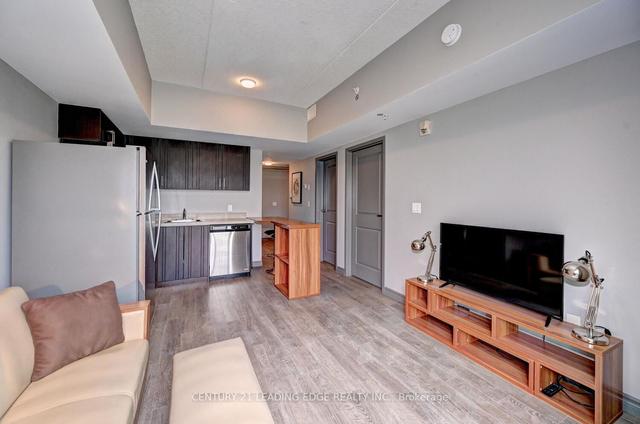 610 - 321 Spruce St, Condo with 1 bedrooms, 1 bathrooms and 0 parking in Waterloo ON | Image 3