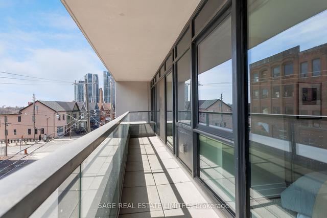 310 - 90 Niagara St, Condo with 2 bedrooms, 2 bathrooms and 1 parking in Toronto ON | Image 16