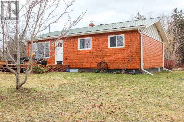 3892 Veterans Memorial Highway|Rte. 2, House detached with 2 bedrooms, 1 bathrooms and null parking in Charlottetown PE | Card Image