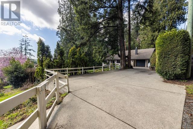5380 Sparton Rd, House detached with 3 bedrooms, 3 bathrooms and 4 parking in Saanich BC | Image 51