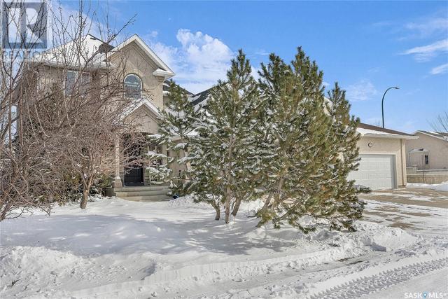 323 Horlick Crescent, House detached with 3 bedrooms, 4 bathrooms and null parking in Saskatoon SK | Image 2