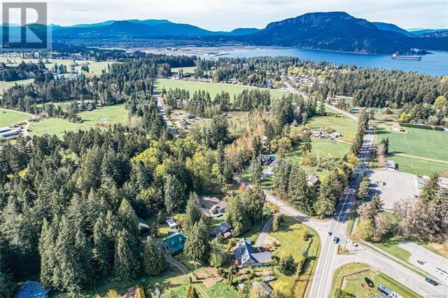 1490 Cowichan Bay Rd, House other with 3 bedrooms, 1 bathrooms and 3 parking in Cowichan Valley D BC | Image 5