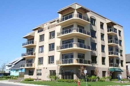 404 - 50 Port St E, Condo with 2 bedrooms, 2 bathrooms and 1 parking in Mississauga ON | Image 1