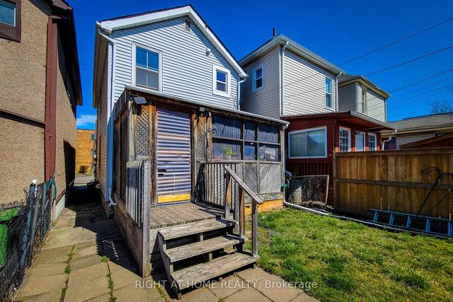 1468 Barton St E, House detached with 3 bedrooms, 1 bathrooms and 2 parking in Hamilton ON | Image 33