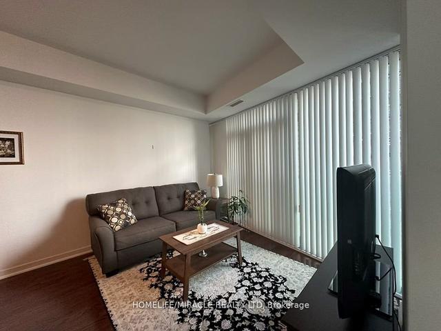 1610 - 14 York St, Condo with 1 bedrooms, 1 bathrooms and 0 parking in Toronto ON | Image 2