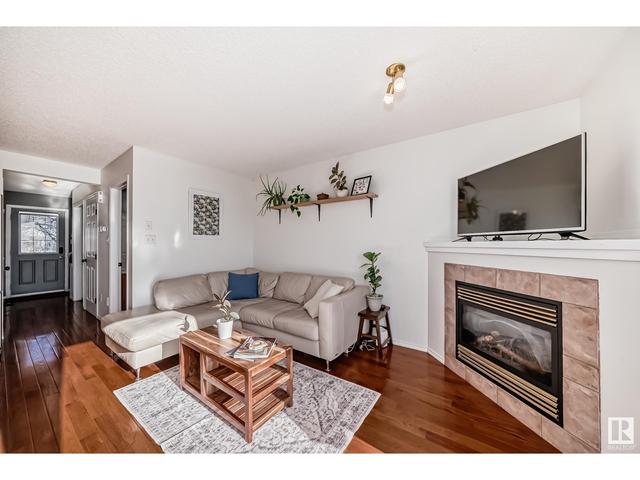2925 23 St St Nw, House semidetached with 3 bedrooms, 2 bathrooms and null parking in Edmonton AB | Image 16