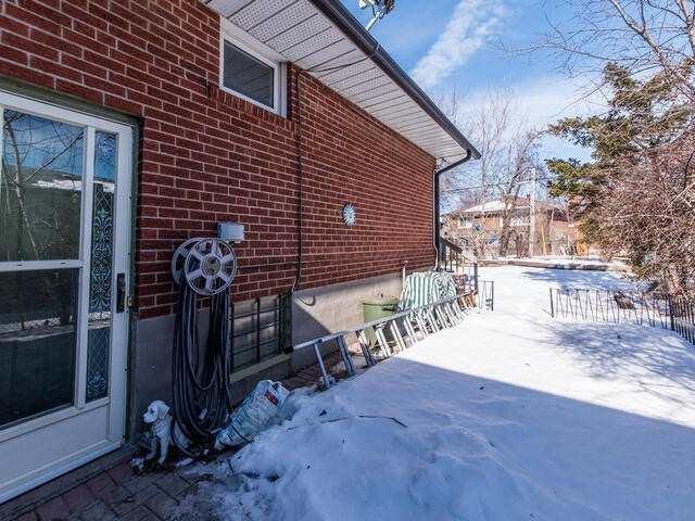 30 Allanford Rd, House detached with 3 bedrooms, 2 bathrooms and 3 parking in Toronto ON | Image 8
