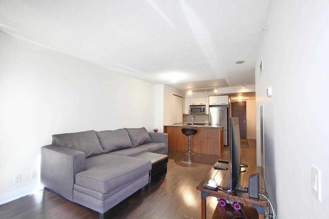 906 - 1 Valhalla Inn Rd, Condo with 1 bedrooms, 1 bathrooms and 1 parking in Toronto ON | Image 28