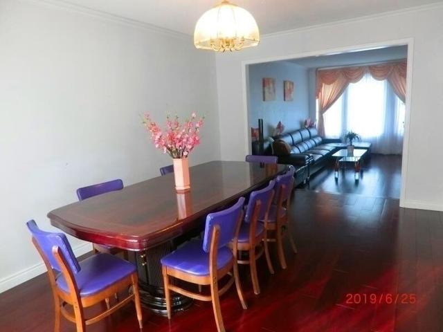 14 Ashcott St, House detached with 4 bedrooms, 5 bathrooms and 4 parking in Toronto ON | Image 5