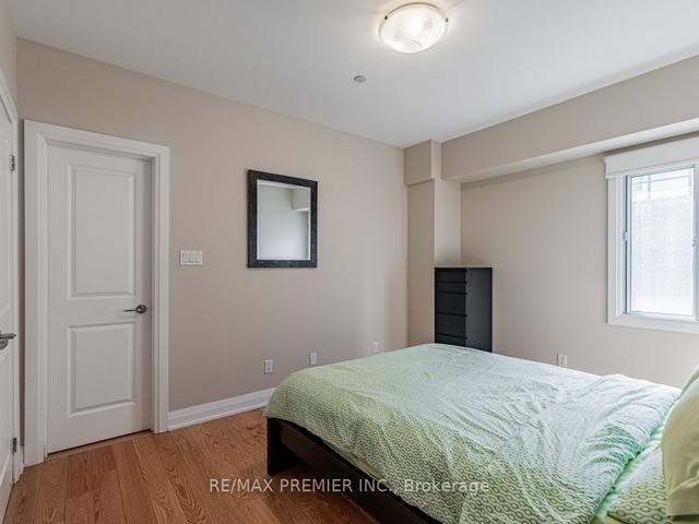 1 - 473 Dupont St, Condo with 2 bedrooms, 3 bathrooms and 1 parking in Toronto ON | Image 5