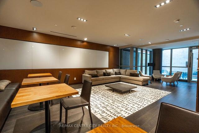 lph5410 - 70 Temperance St S, Condo with 1 bedrooms, 1 bathrooms and 0 parking in Toronto ON | Image 29