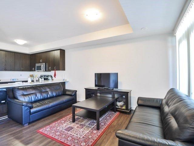suite 5 - 9621 Jane St, Townhouse with 2 bedrooms, 2 bathrooms and 1 parking in Vaughan ON | Image 2