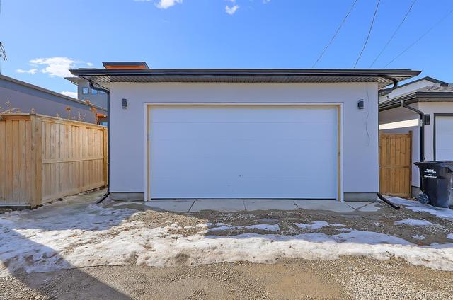 1650 42 Street Sw, House detached with 5 bedrooms, 3 bathrooms and 2 parking in Calgary AB | Image 49
