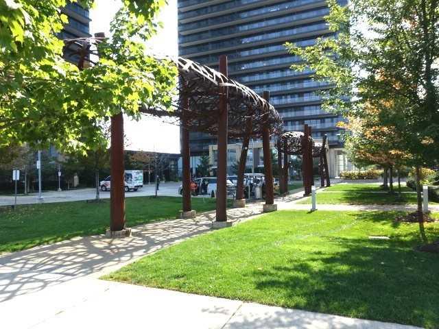 1015 - 19 Singer Crt, Condo with 1 bedrooms, 1 bathrooms and 0 parking in Toronto ON | Image 23