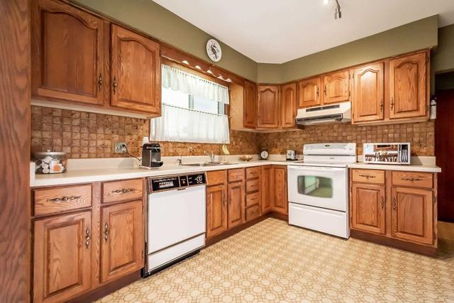 334 Grantham Ave, House detached with 3 bedrooms, 2 bathrooms and 5 parking in St. Catharines ON | Image 22