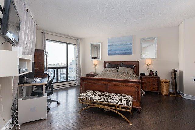Ph#14 - 55 Harbour Sq, Condo with 3 bedrooms, 3 bathrooms and 2 parking in Toronto ON | Image 14