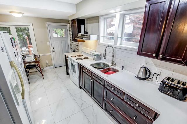 1212 King St W, House detached with 4 bedrooms, 4 bathrooms and 2 parking in Hamilton ON | Image 3
