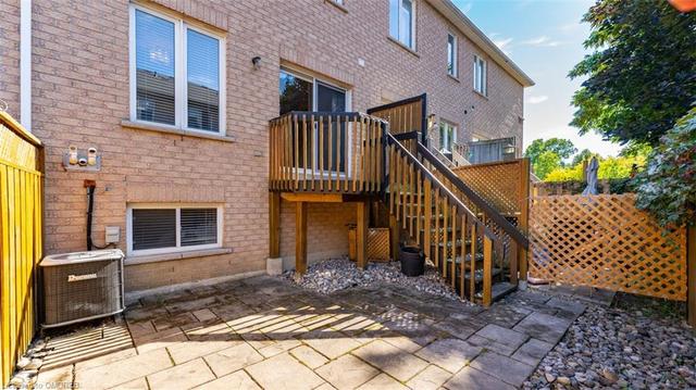 5 Purple Finch Court, House attached with 3 bedrooms, 2 bathrooms and 2 parking in Brampton ON | Image 41