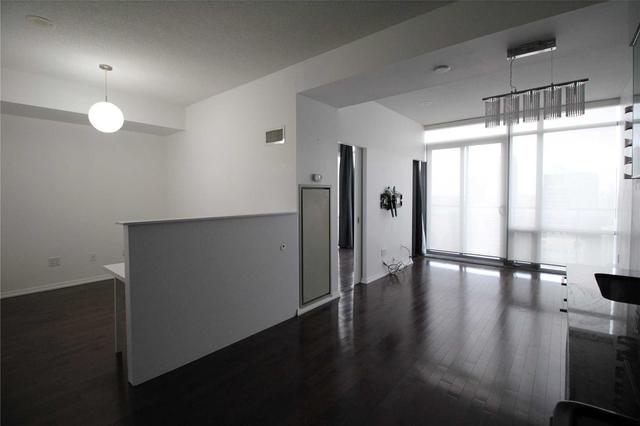 4409 - 38 Grenville St, Condo with 1 bedrooms, 1 bathrooms and 0 parking in Toronto ON | Image 16