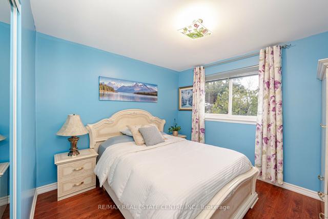 42 Goldcrest Rd, House detached with 4 bedrooms, 4 bathrooms and 6 parking in Brampton ON | Image 13