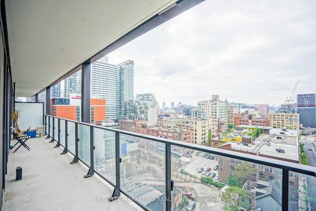 1002 - 125 Peter St, Condo with 2 bedrooms, 2 bathrooms and 1 parking in Toronto ON | Image 16