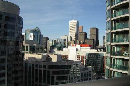 2510 - 373 Front St W, Condo with 1 bedrooms, 1 bathrooms and 1 parking in Toronto ON | Image 2