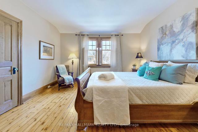 46 Arundel Ave, House semidetached with 3 bedrooms, 2 bathrooms and 2 parking in Toronto ON | Image 10