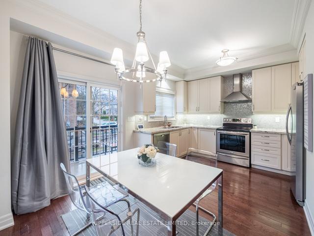2675a Bathurst St, House attached with 4 bedrooms, 3 bathrooms and 1 parking in Toronto ON | Image 3