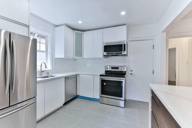 upper - 378 St Clements Ave, Home with 2 bedrooms, 1 bathrooms and 1 parking in Toronto ON | Image 14