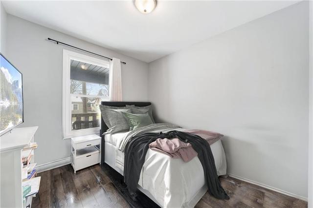 47 East 33rd Street, House detached with 3 bedrooms, 1 bathrooms and 1 parking in Hamilton ON | Image 6