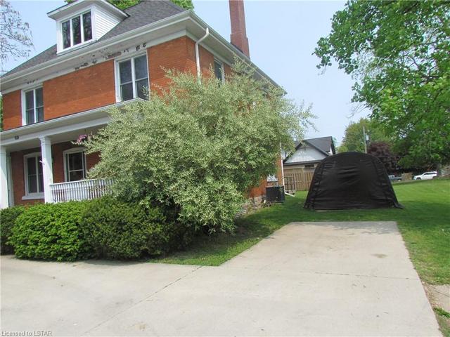 361 Talbot W Street, House detached with 5 bedrooms, 1 bathrooms and null parking in Aylmer ON | Image 27