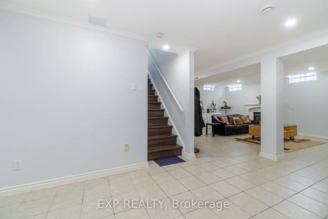 43 Thicket Tr, House detached with 3 bedrooms, 4 bathrooms and 6 parking in Vaughan ON | Image 24