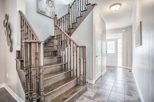 71 Valleyway Dr, House detached with 4 bedrooms, 5 bathrooms and 6 parking in Brampton ON | Image 34