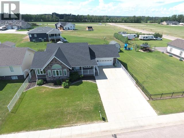 9926 110 Street, House detached with 6 bedrooms, 3 bathrooms and 6 parking in Mackenzie County AB | Image 26