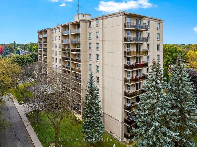 109 - 6400 Huggins St, Condo with 2 bedrooms, 1 bathrooms and 2 parking in Niagara Falls ON | Image 3
