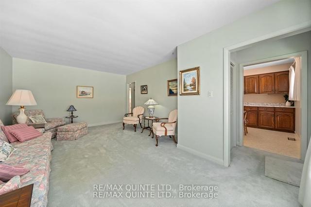 59 Sinclair St, House detached with 3 bedrooms, 1 bathrooms and 3 parking in Belleville ON | Image 33