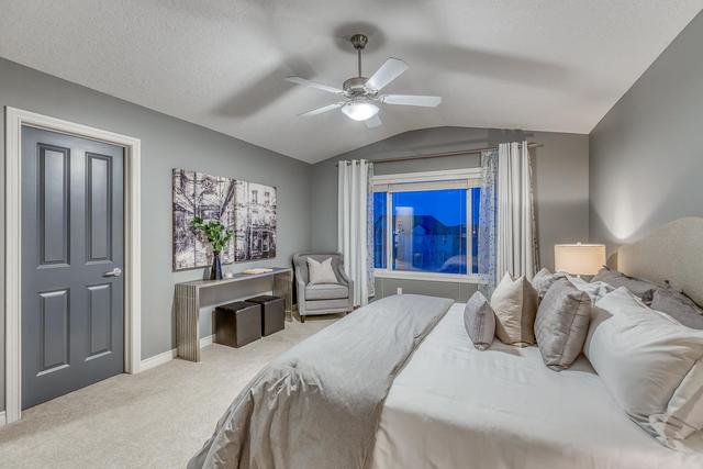 24 Silverado Bank Court Sw, House detached with 4 bedrooms, 3 bathrooms and 4 parking in Calgary AB | Image 25