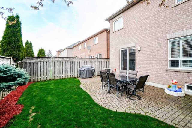 3851 Barley Tr, House semidetached with 4 bedrooms, 4 bathrooms and 3 parking in Mississauga ON | Image 35