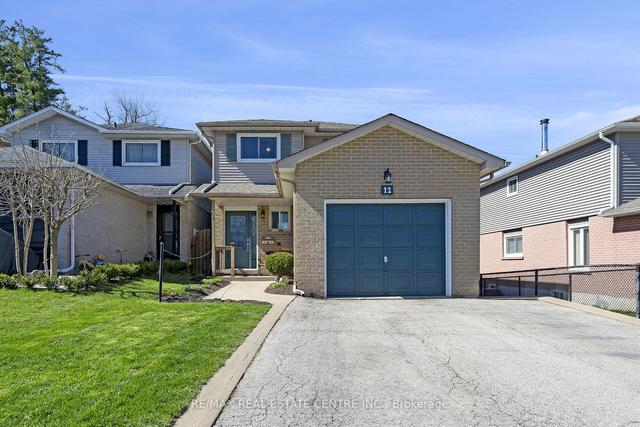 12 Rosset Valley Crt, House attached with 3 bedrooms, 3 bathrooms and 4 parking in Halton Hills ON | Image 1