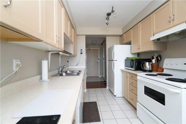 205 - 350 Rathburn Rd W, Condo with 2 bedrooms, 2 bathrooms and 1 parking in Mississauga ON | Image 7