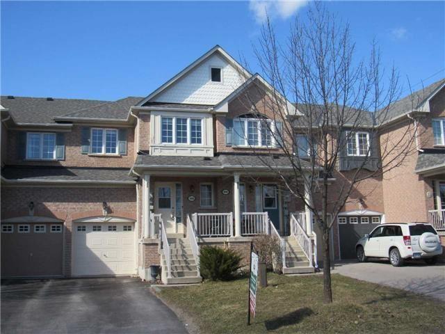 106 Burgess Cres, House attached with 3 bedrooms, 3 bathrooms and 2 parking in Newmarket ON | Image 1