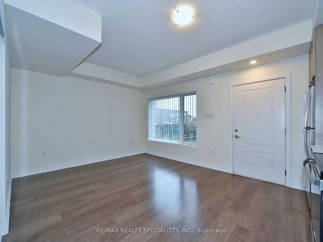 th-13 - 60 Orchid Place Dr, Townhouse with 1 bedrooms, 1 bathrooms and 0 parking in Toronto ON | Image 20