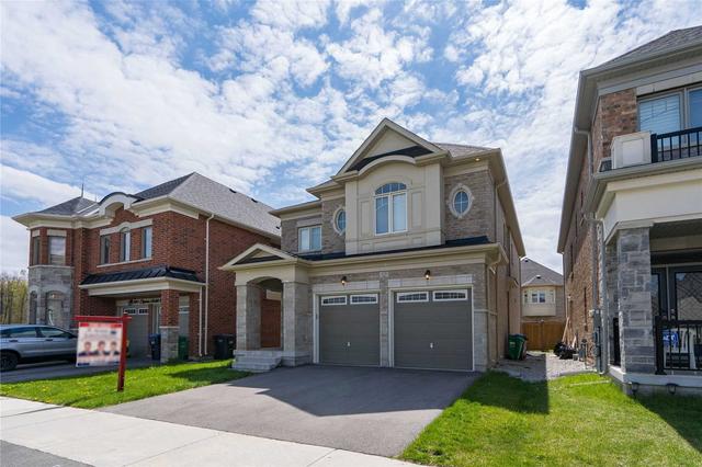 102 Elysian Fields Circ, House detached with 4 bedrooms, 4 bathrooms and 4 parking in Brampton ON | Image 12