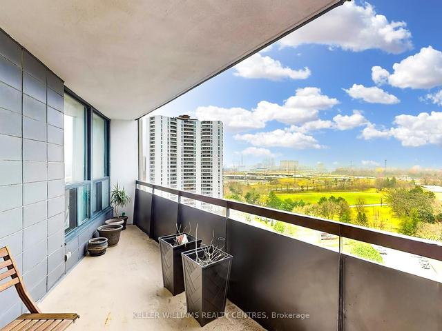 1701 - 75 Graydon Hall Dr, Condo with 3 bedrooms, 2 bathrooms and 2 parking in Toronto ON | Image 10