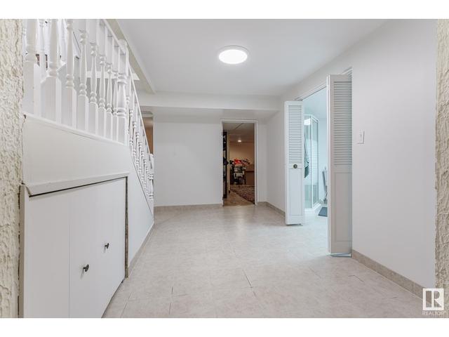 223 Gariepy Cr Nw, House detached with 4 bedrooms, 3 bathrooms and null parking in Edmonton AB | Image 41