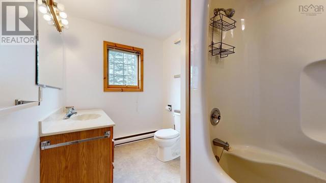 593 East Berlin Road, House detached with 3 bedrooms, 3 bathrooms and null parking in Queens NS | Image 28