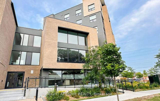 209 - 1 Falaise Rd, Condo with 2 bedrooms, 2 bathrooms and 1 parking in Toronto ON | Image 9